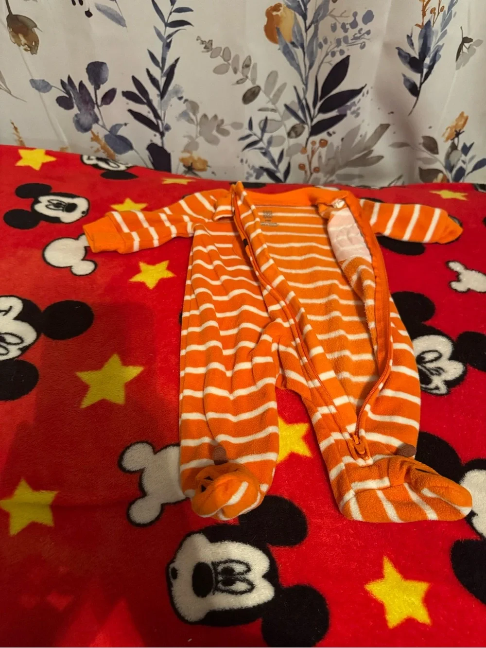Infant Orange Striped Pumpkin One-Piece Footie Sleeper Newborn Pumpkin C5